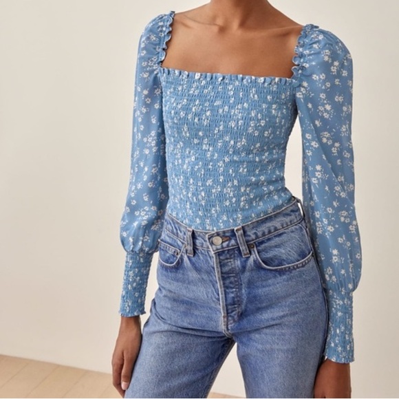 Reformation Tops - Reformation Pinto blue floral print smocked top